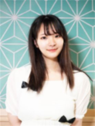 茶学院院长的女儿 好淫荡好骚 被干到嗨翻了 封面