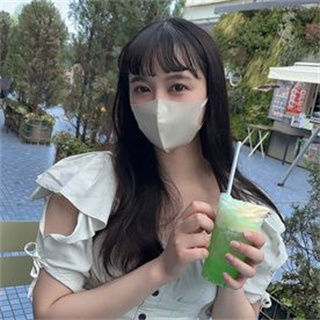 即将结婚的巨乳Fcup护理员被未婚夫连续两次射精全程高潮迭起 封面