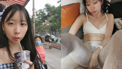 反差婊女友，在人前挺乖巧可爱，在我面前就是只小母狗 封面