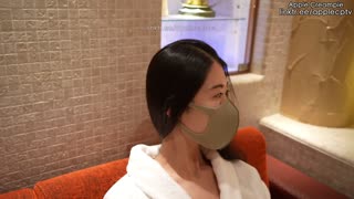 极品身材大长腿无套爆操小骚穴，女神床上就是这么放荡 封面