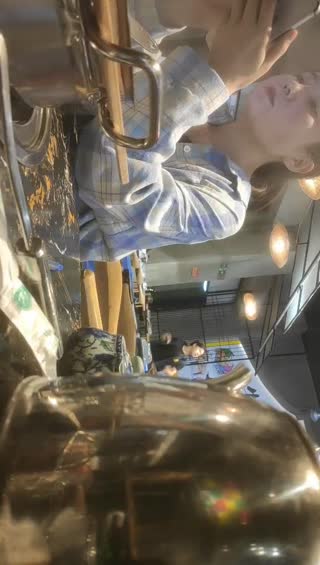 网聊奔现 珠宝行业良家少妇 吃完饭回酒店操 少妇抗拒强行扒掉 吃药尽情输出 封面
