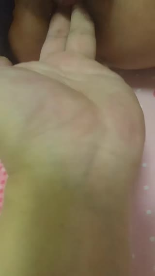 乱伦大神《大胸嫂子会喷水》新作-这几天连续 精液都变少了 要好好补补了 封面