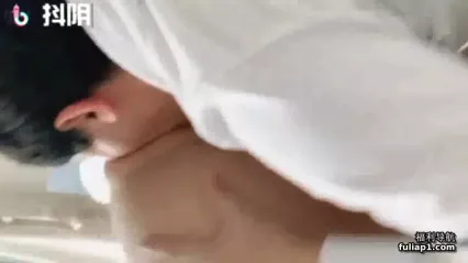 熟女妈妈 儿子 叔叔 乱伦 封面