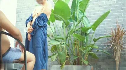 兔兔的下午茶：品茶还是品我的大鸡巴，还用问吗？闹市的小院红杏出墙又能怎么着「粉红兔TW」 封面