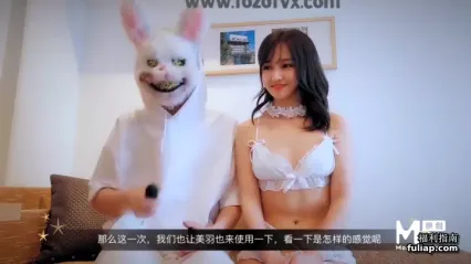 初识甜美女优浅尾美羽之跳蛋採访 封面