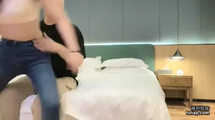 女白领酒店援交   现在的女孩子太爱慕虚荣了 封面