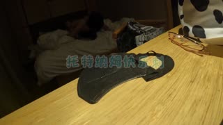 首次约炮大一母狗接机直奔酒店 豪乳淫荡爆操 完美露脸 封面