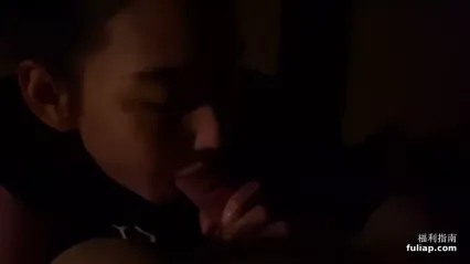 非常棒的口交，被舔的很舒服 封面
