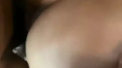 网曝热门事件 最近超火爆吉林女孩岳欣Y疯狂不雅私拍流出 众男围着群P乱操 三洞齐开 堪比AV 封面