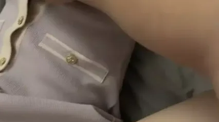 杭州极品小姐姐，酒吧畅玩归来，困得不省人事，特写鲍鱼骚穴，睡醒无，啪套感极佳必收藏 封面