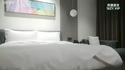 探花翘臀极品美女　猛舔深喉口活很不错 封面