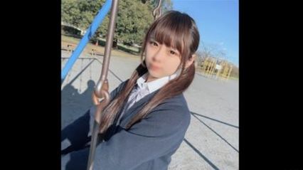 FC2 PPV-4472628 生活自由自在可愛女學生，被連續內射兩次而有了滿滿的背德感 封面