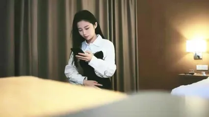 草莓修车—深夜场长相清纯极品黑色长裙妹子 封面