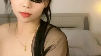 极品反差__美女哇塞郳郳  黑丝超透情趣睡衣挑逗 极品神尻阳具尽情抽插爆浆 撸管必选淫娃 挑战你的精关 封面
