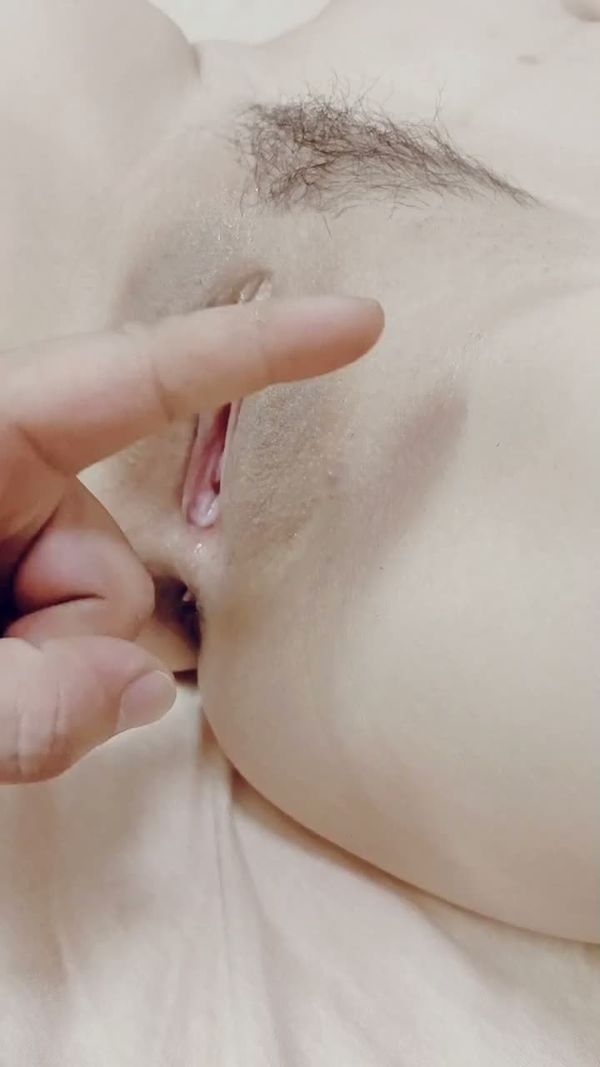 刚刚剃完毛的鲍鱼