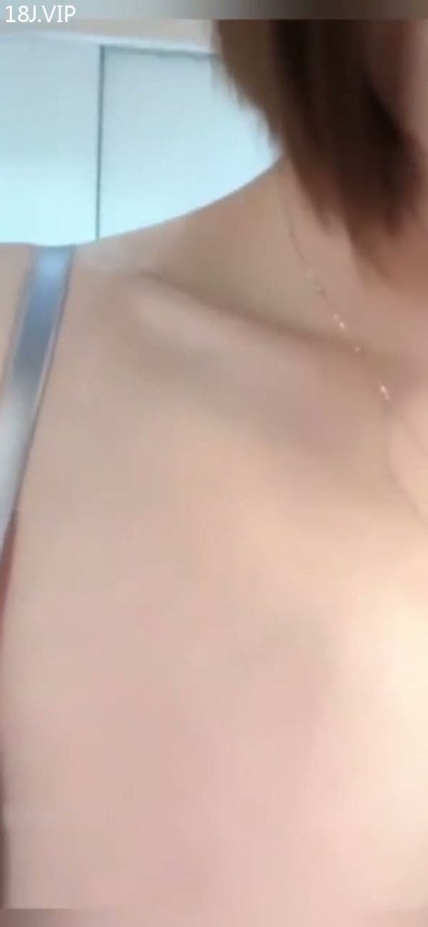 极致诱惑自拍自慰视频