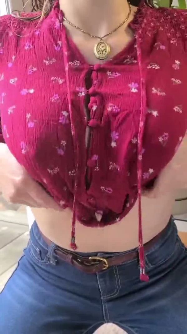 超级巨奶的诱惑