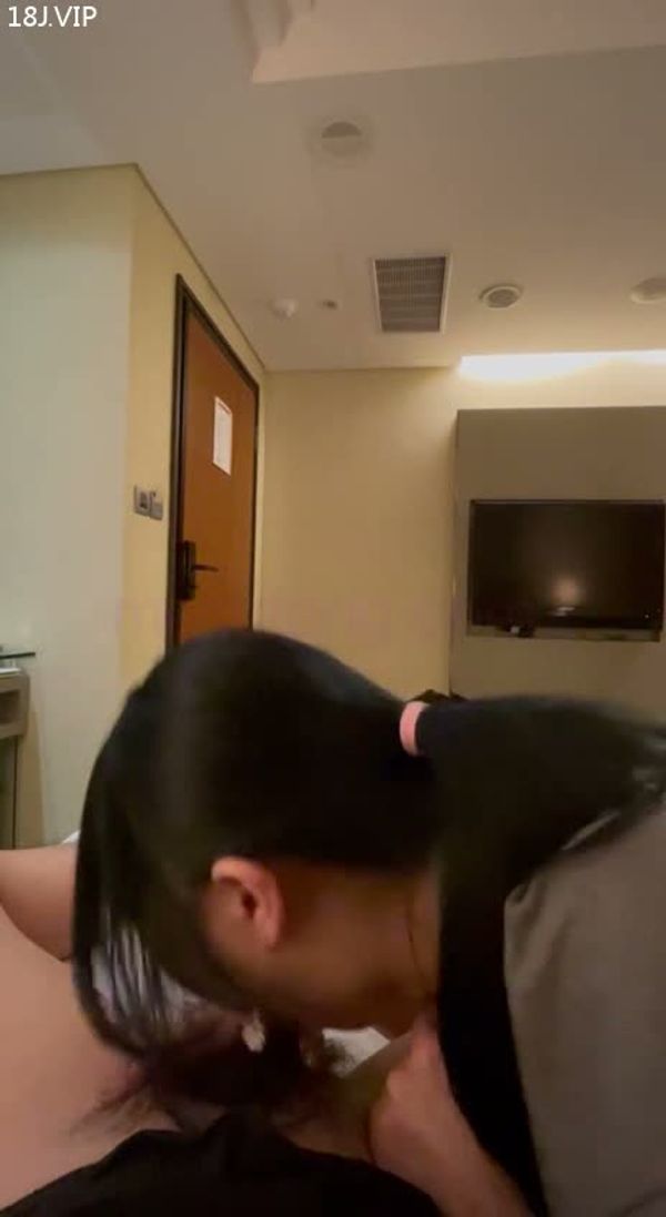 色色嫩妹限时上车