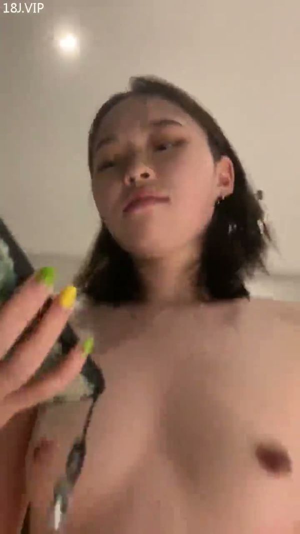 少妇开房和炮友操逼 真实素人自拍