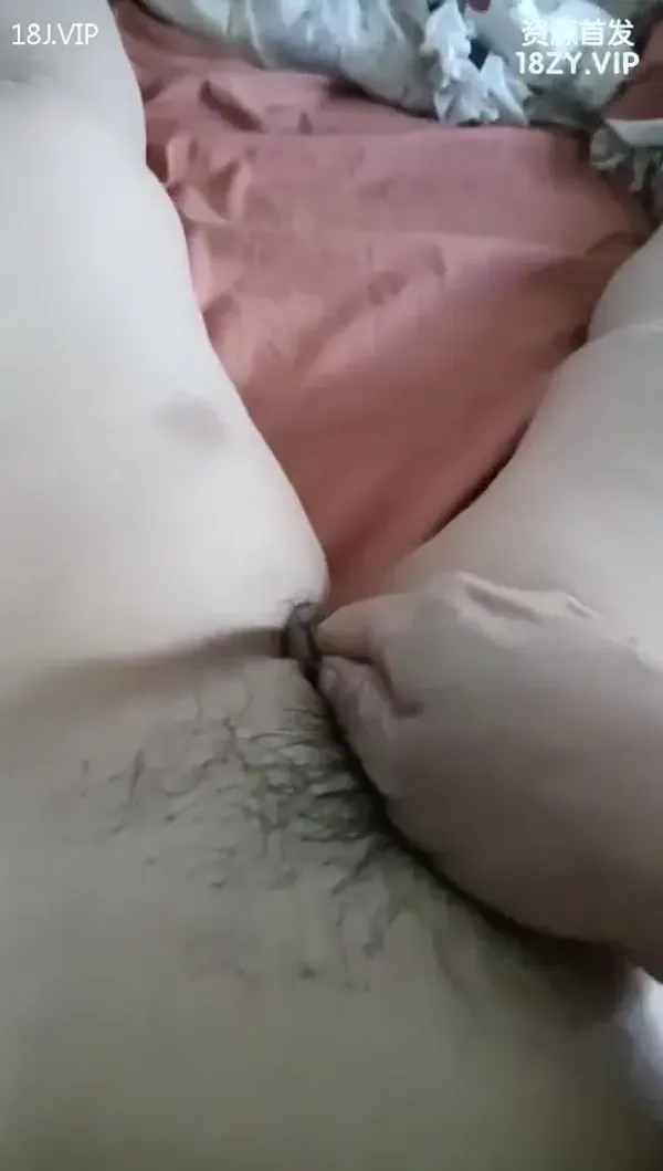 骚货自慰