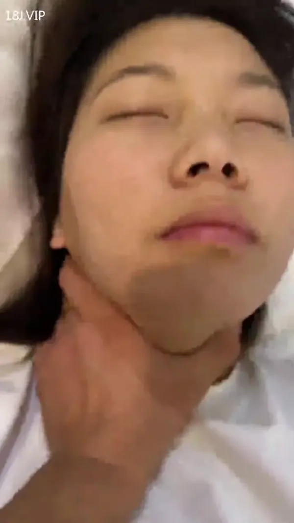 把骚母狗操爽了