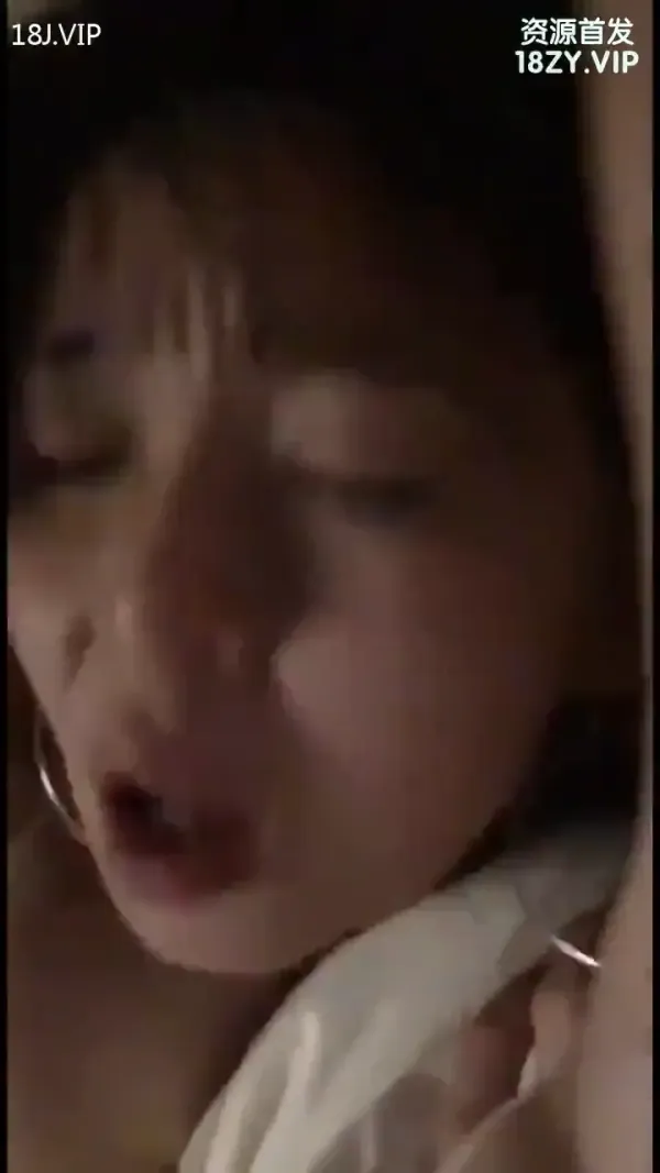 颜值骚货被猛操