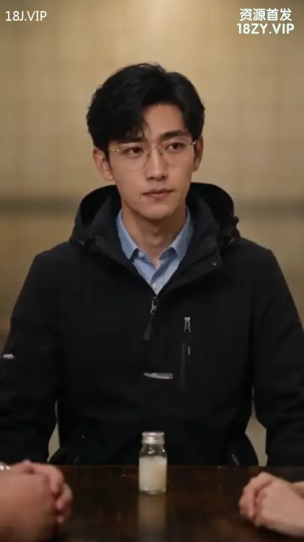 AI成人短剧 精液救世