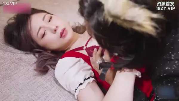 不答应就别想接戏 潜规则强袭极品女演员 被逼“想要工作就自己骑上来 封面