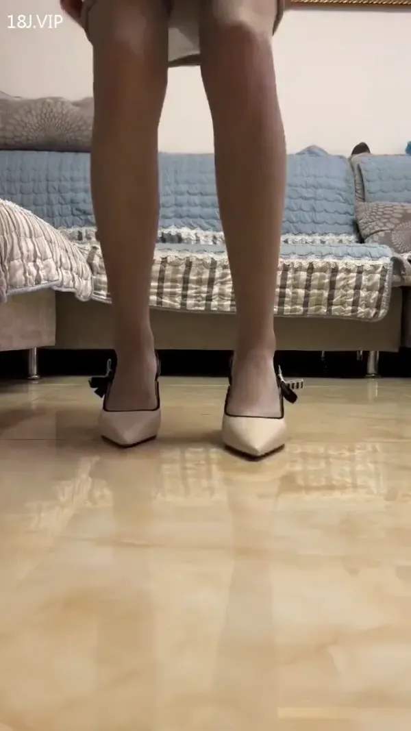 骚货掰逼