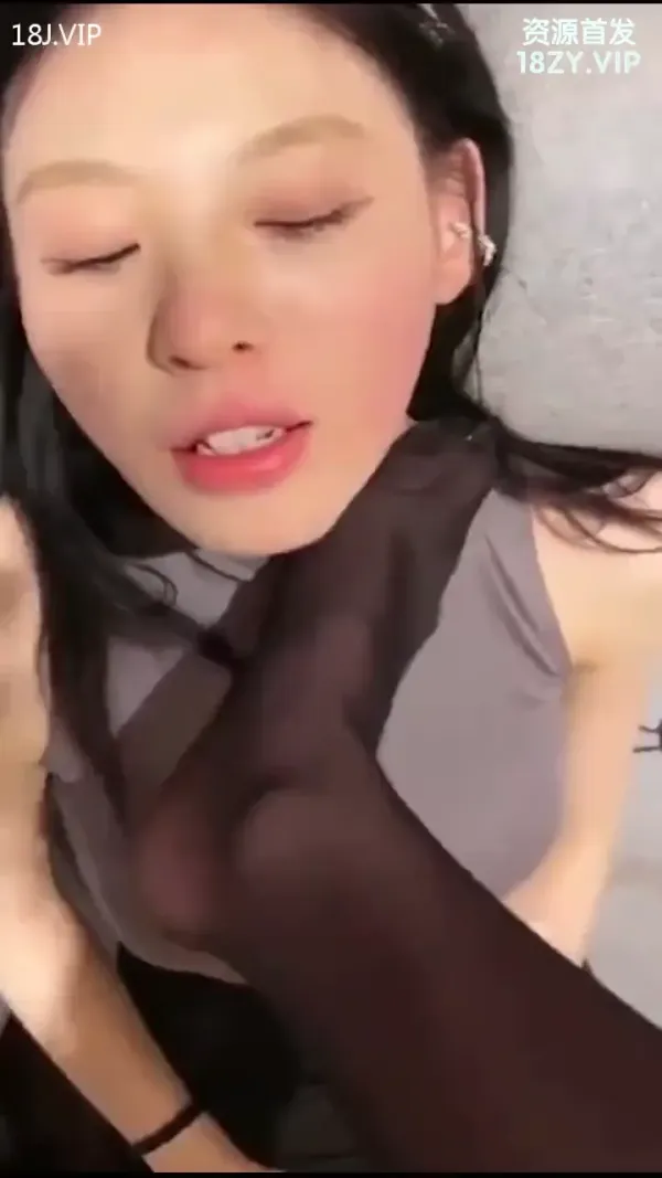 黑丝母狗调教反差婊