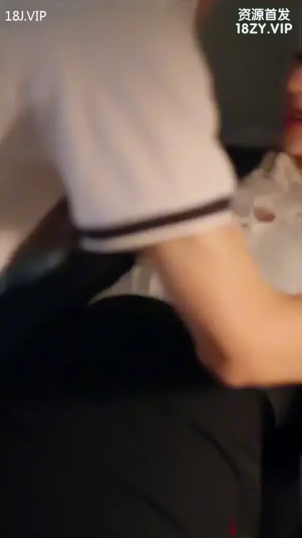 AI成人短剧 地球OL