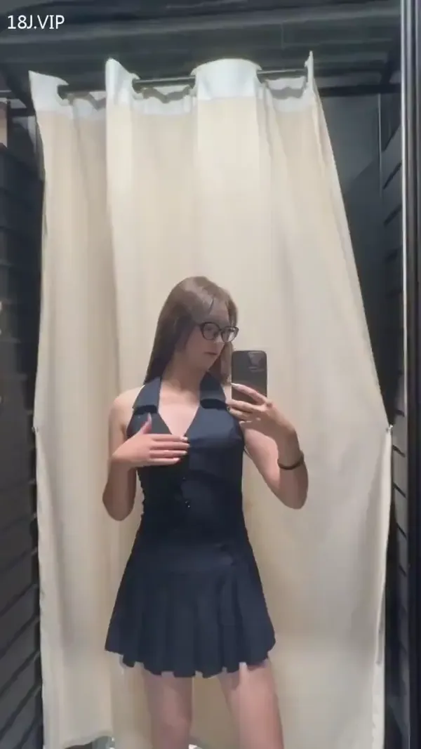 美腿骚货被后入狂操