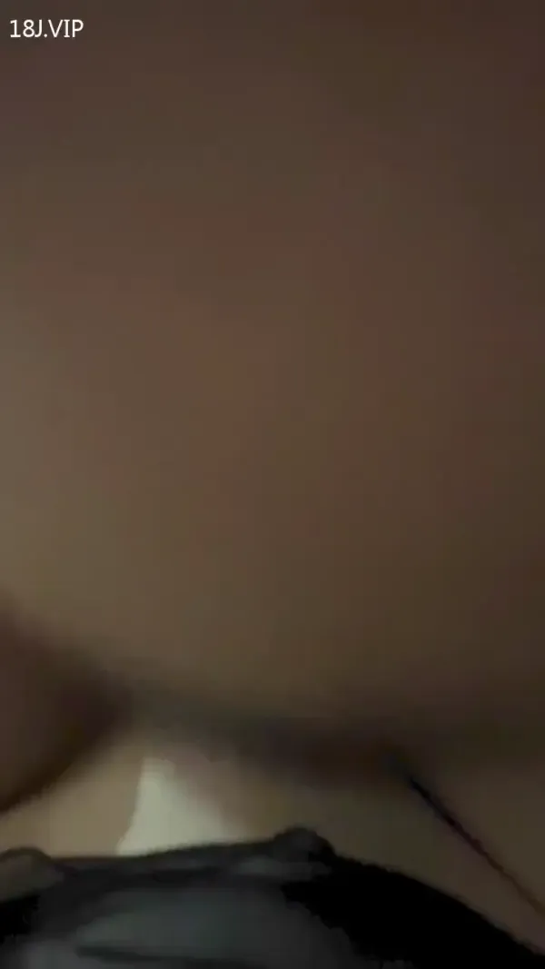 后入肥臀女友 封面